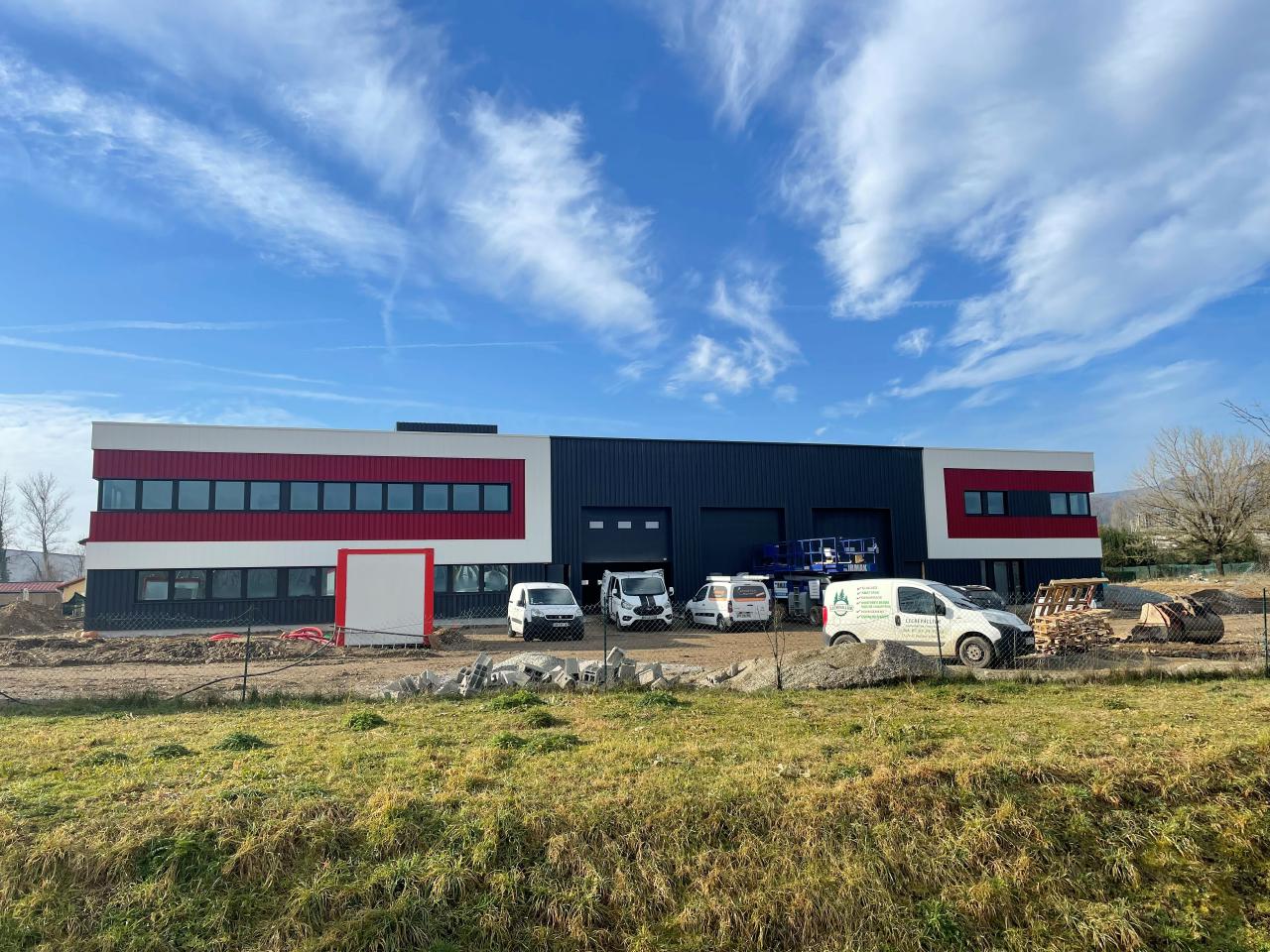 Local d'activité Rumilly 182m² Location local d'activité Rumilly Haute-Savoie OLACT2317814 1